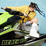 Benee від Beach Boy